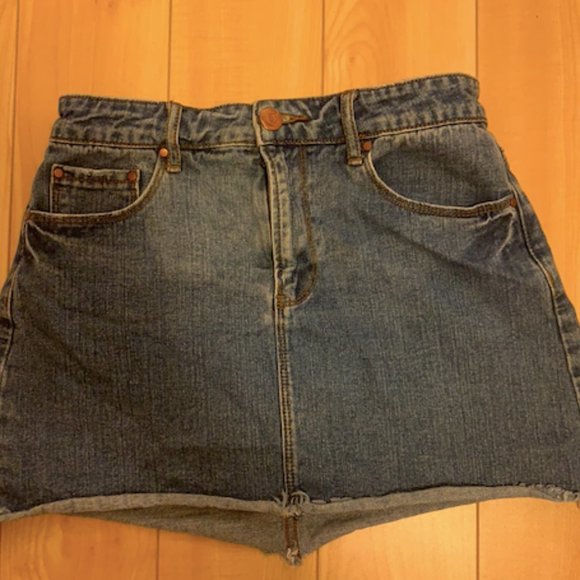 Forever 21 Blue Jean Skirt - Picture 3 of 4